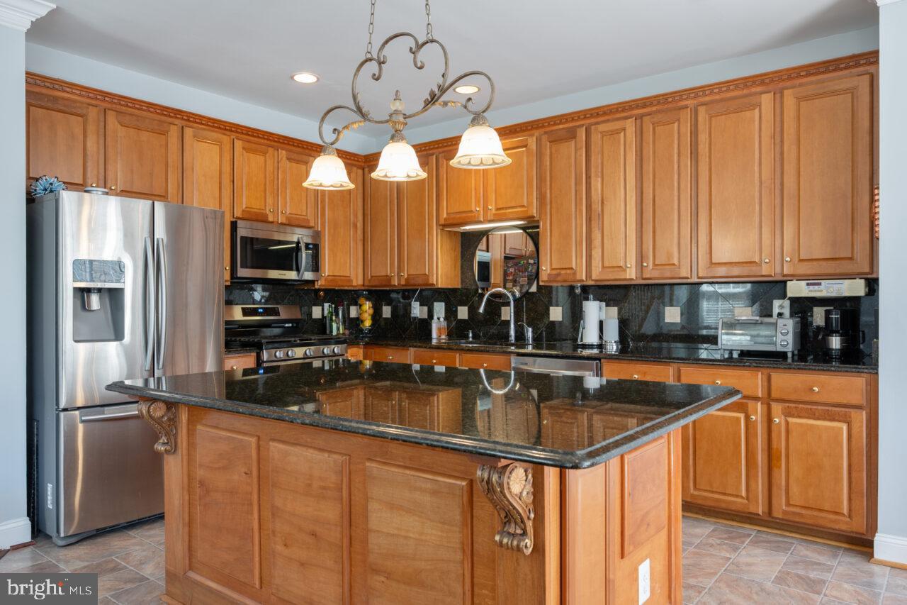 KINGSTOWNE - Residential