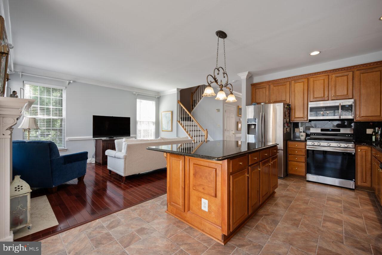 KINGSTOWNE - Residential