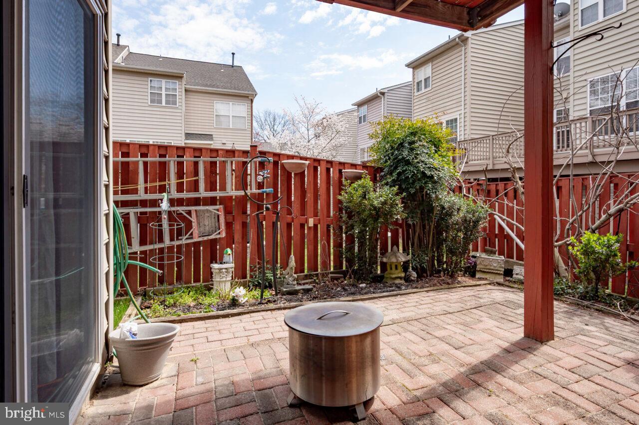 KINGSTOWNE - Residential