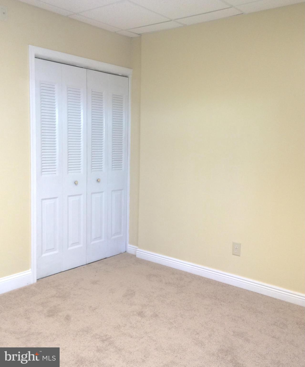 WOODBRIDGE CENTER - Residential