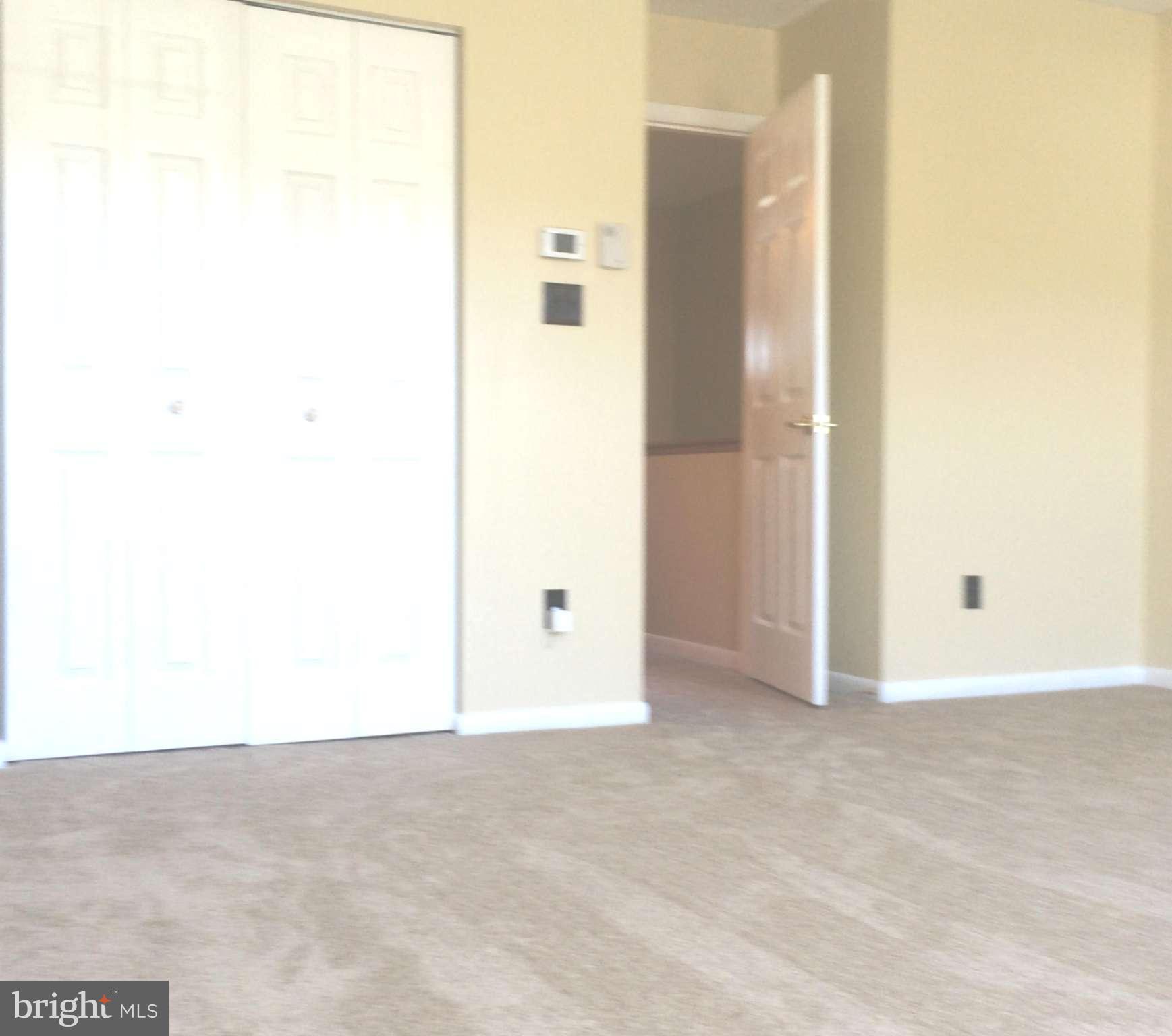 WOODBRIDGE CENTER - Residential