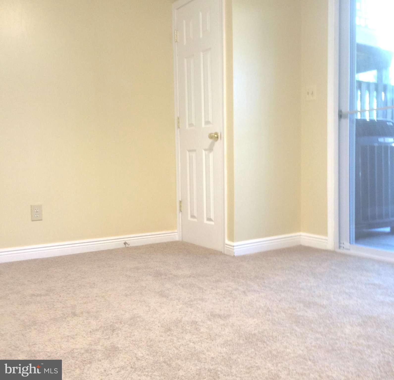 WOODBRIDGE CENTER - Residential