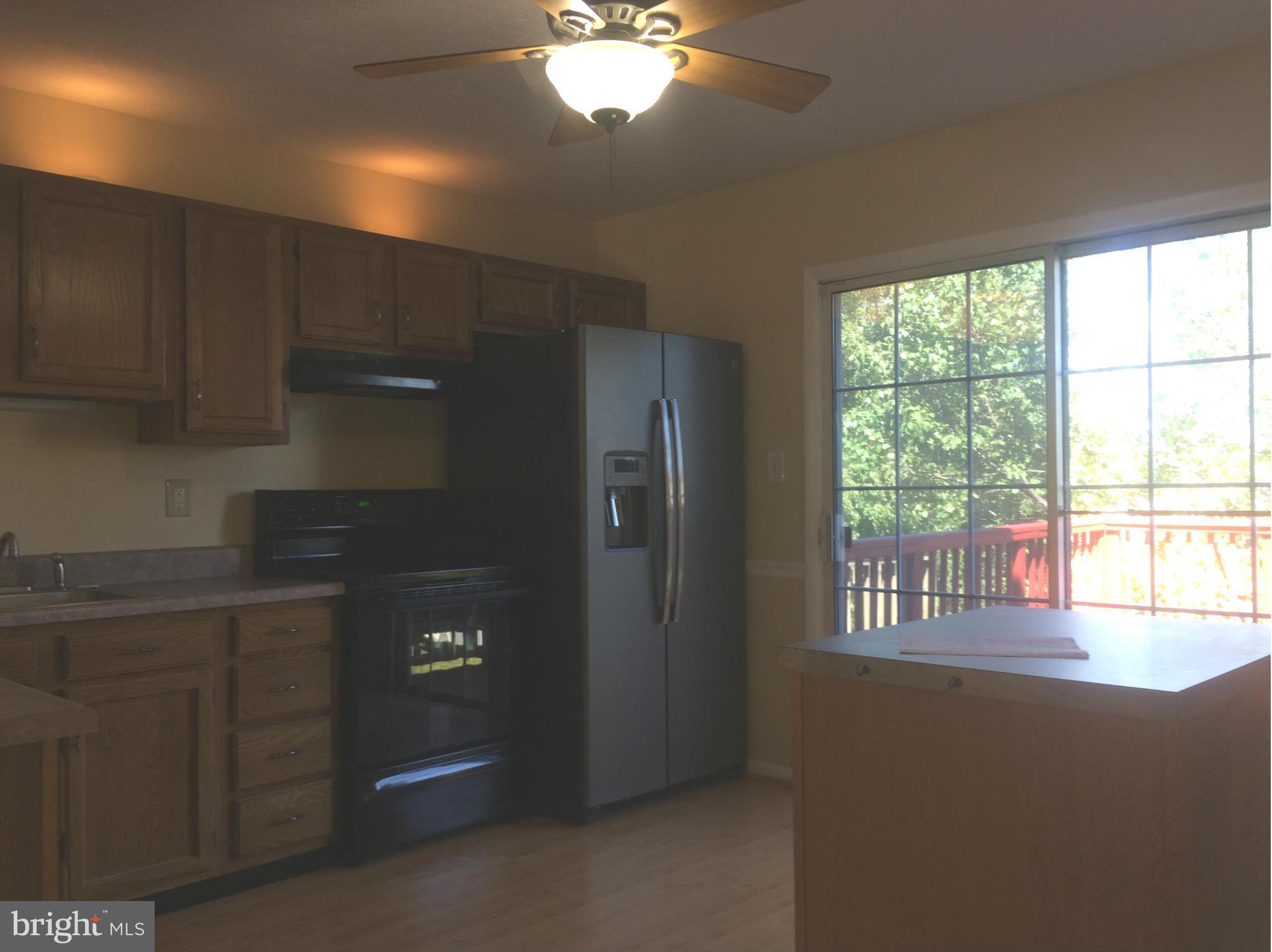 WOODBRIDGE CENTER - Residential