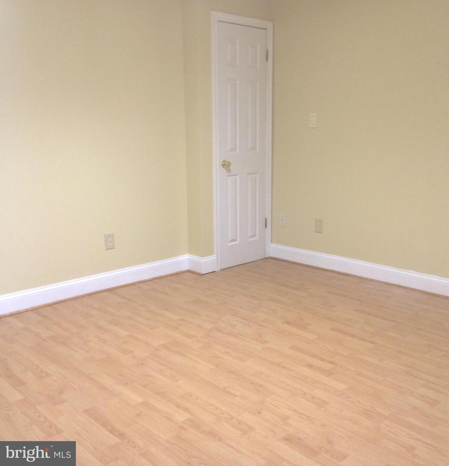 WOODBRIDGE CENTER - Residential