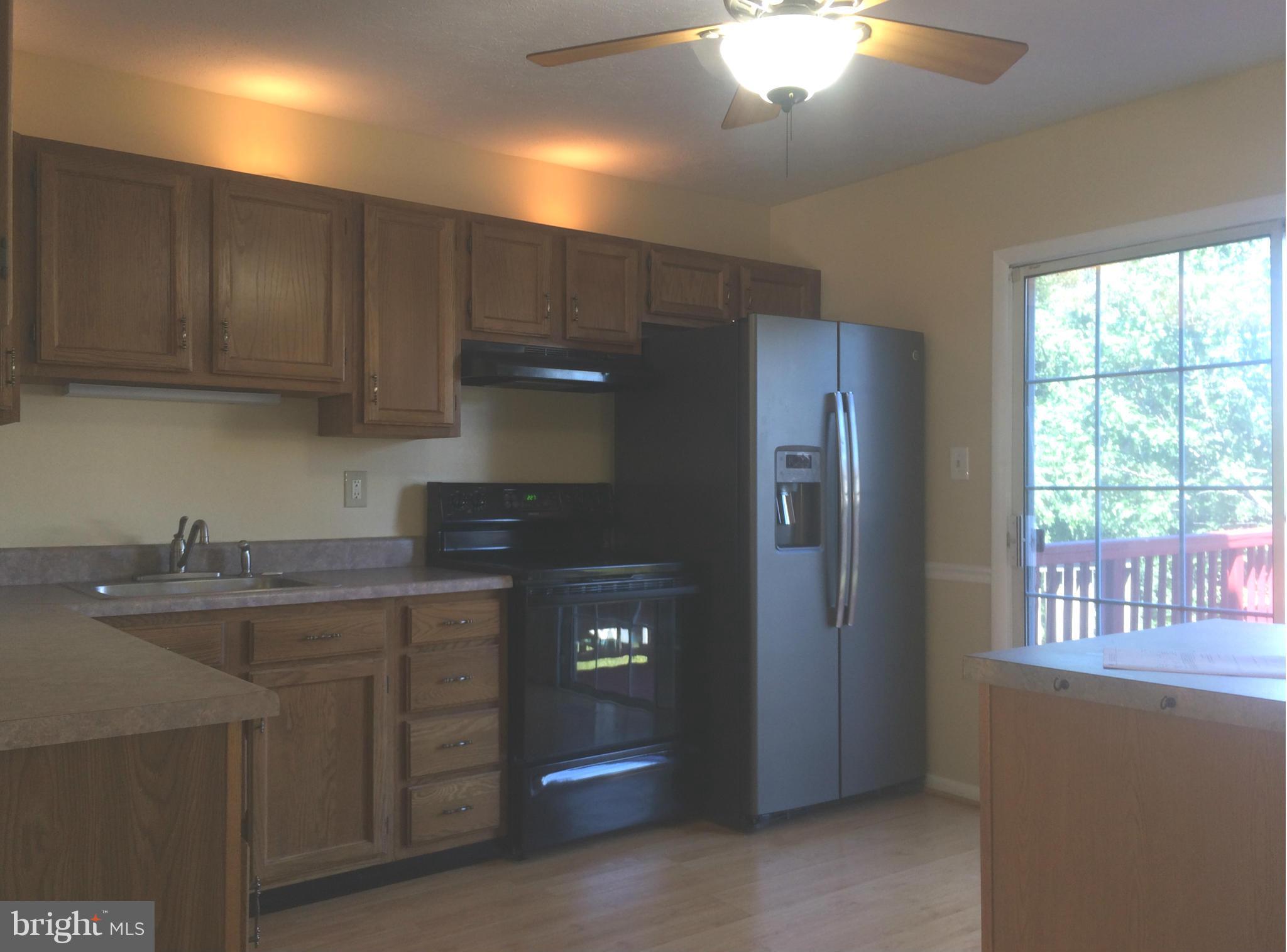 WOODBRIDGE CENTER - Residential