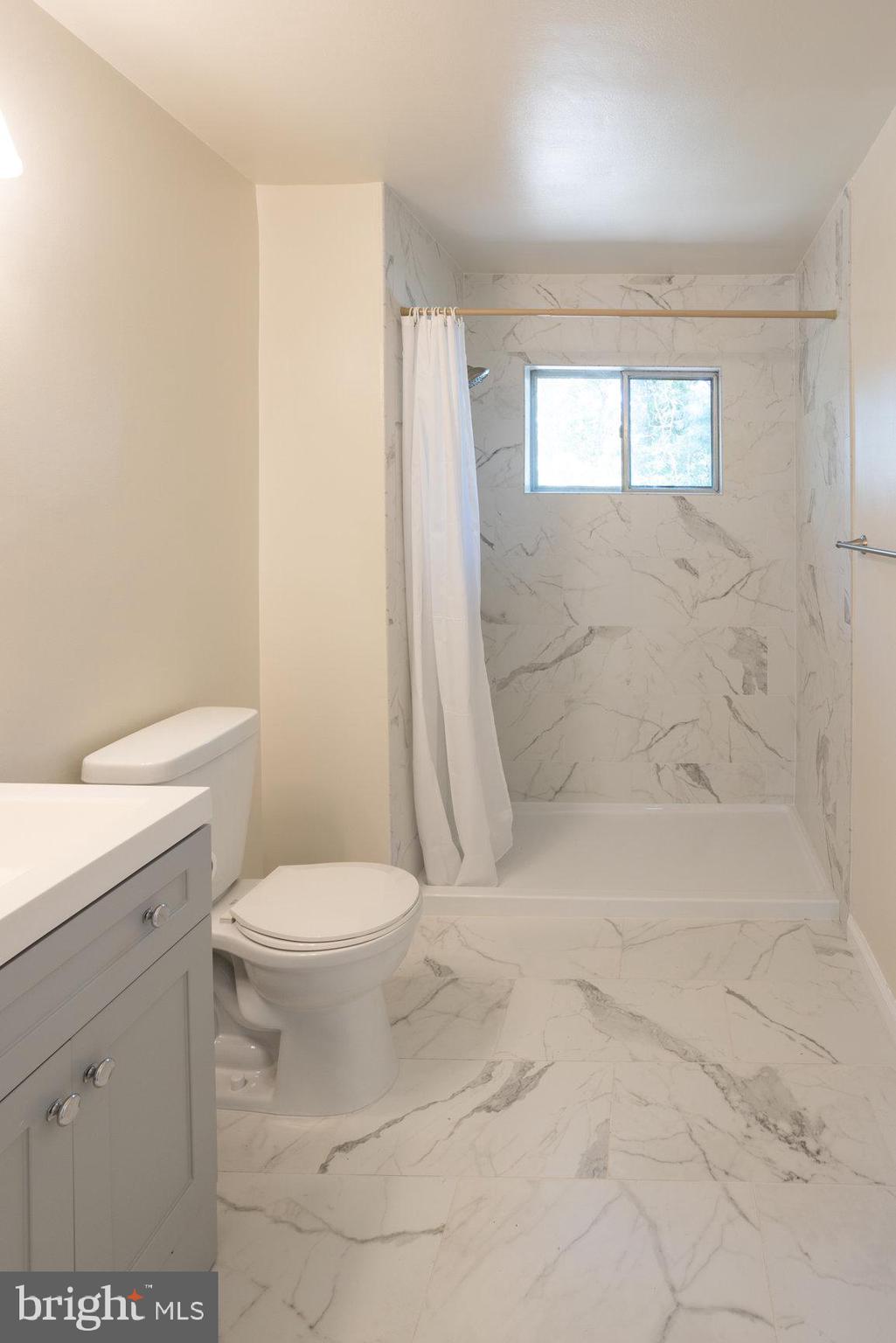 PEMBROOKE - Residential