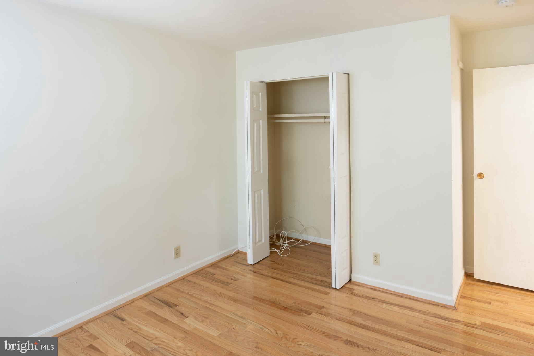 PEMBROOKE - Residential