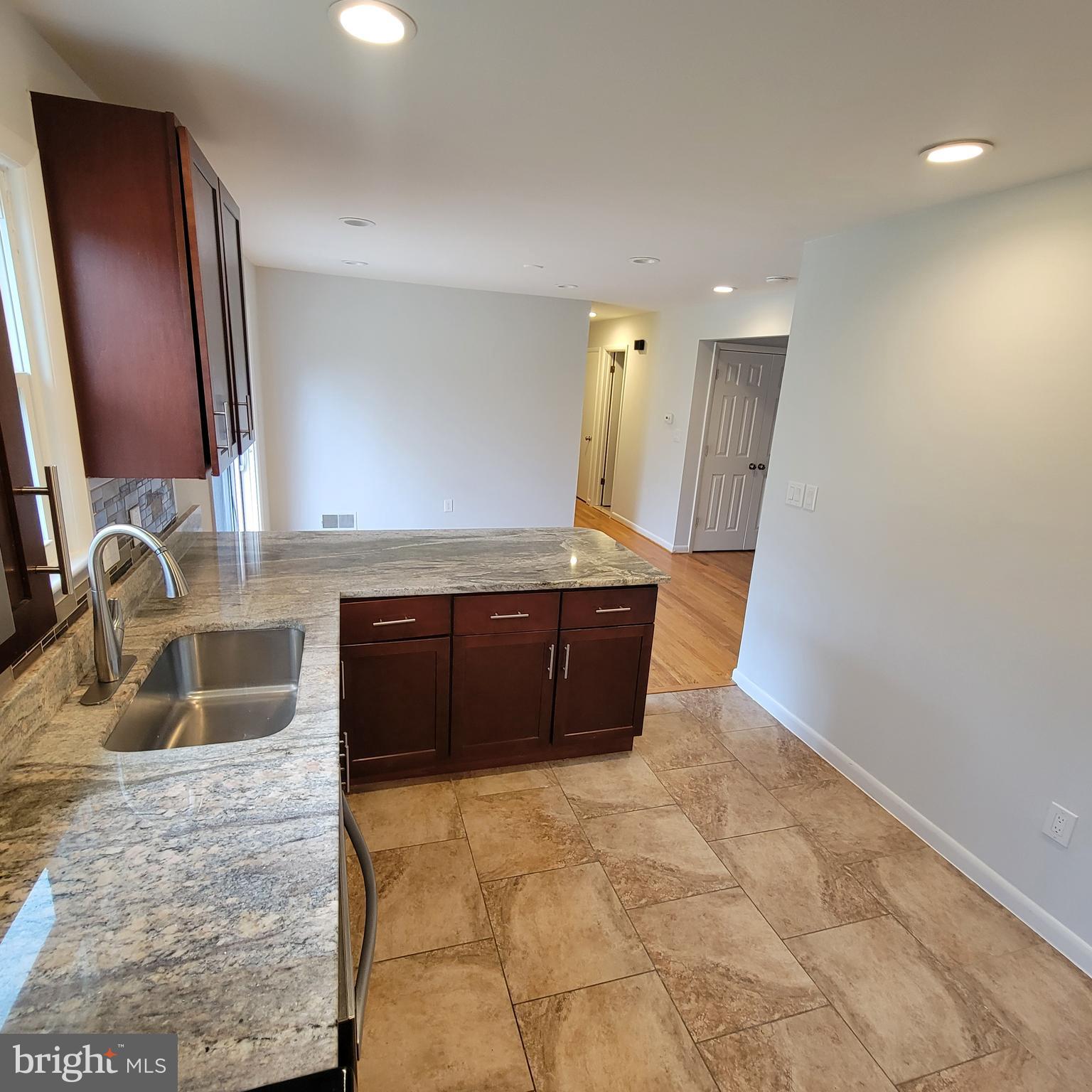 PLEASANT FIELDS - Residential Lease