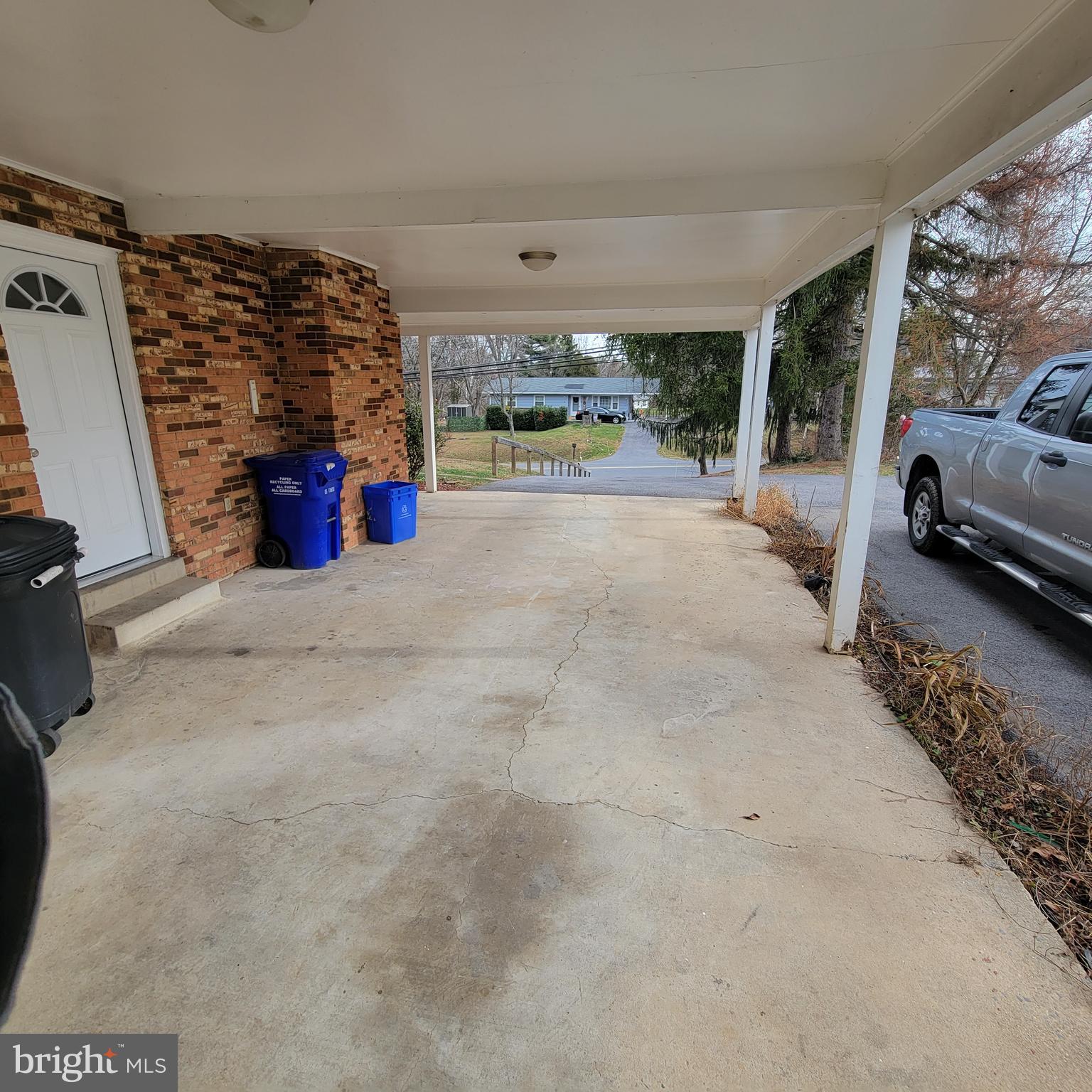 PLEASANT FIELDS - Residential Lease