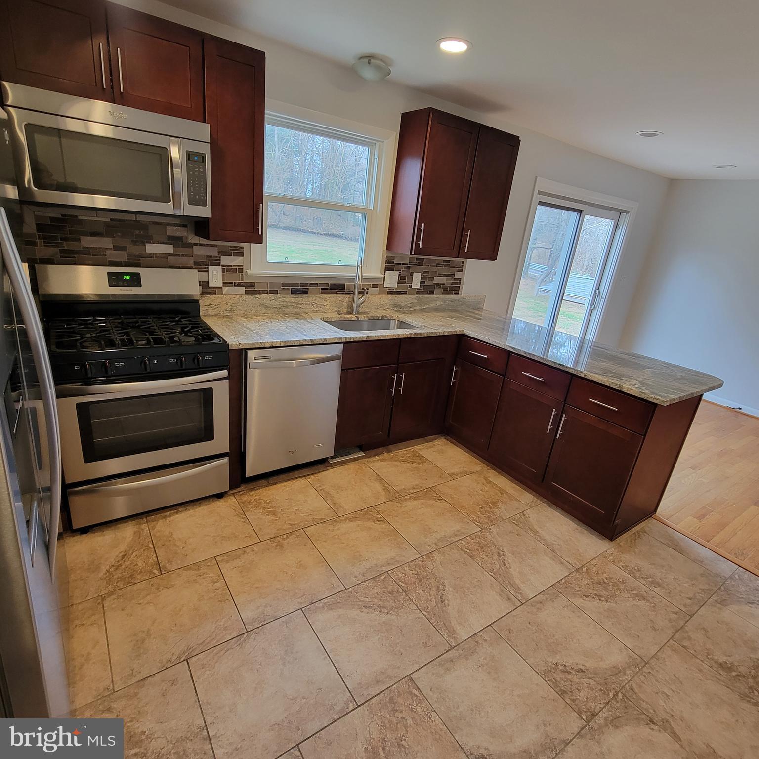 PLEASANT FIELDS - Residential Lease