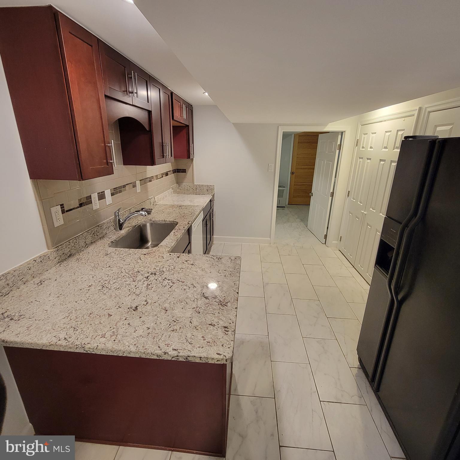 PLEASANT FIELDS - Residential Lease