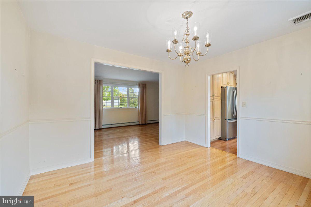 OXBOW MDWS - Residential