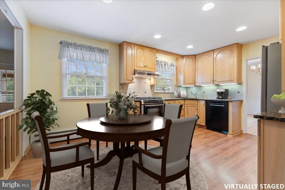 OXBOW MDWS - Residential