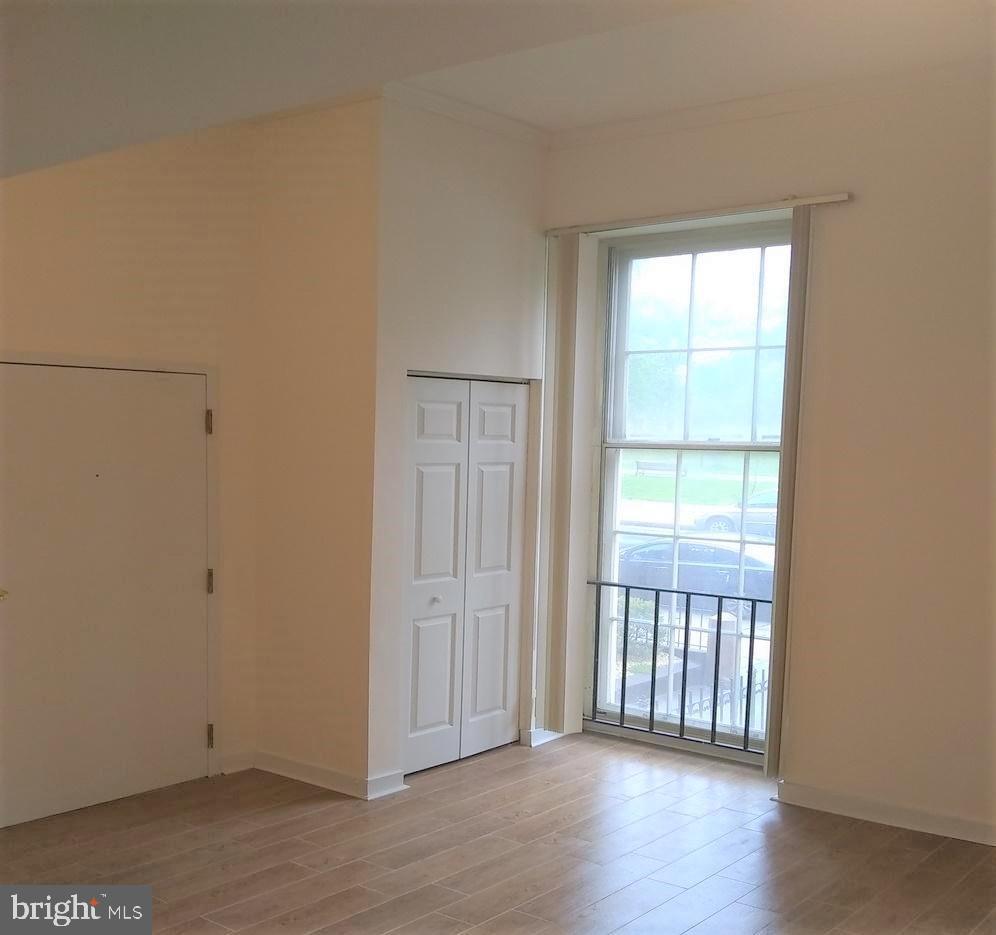 FRANKLIN SQUARE HISTORIC DISTRICT - Residential Lease