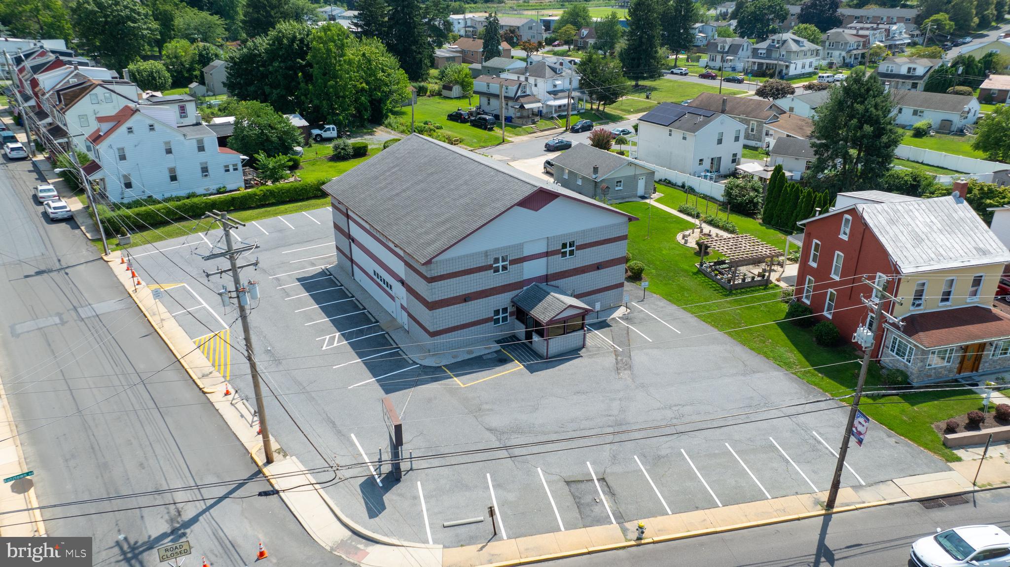 3725 KUTZTOWN ROAD