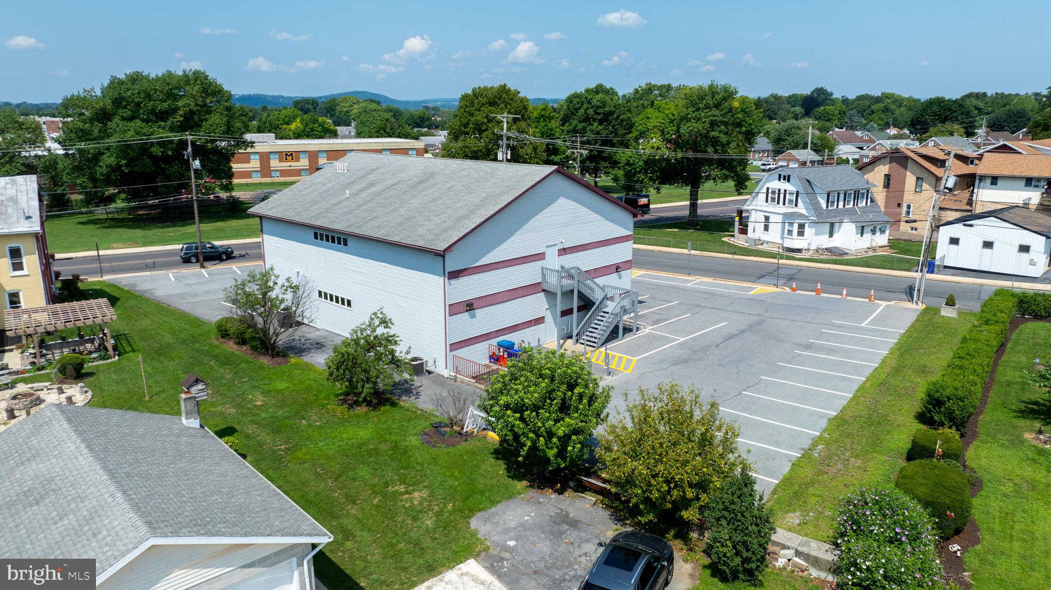 3725 KUTZTOWN ROAD