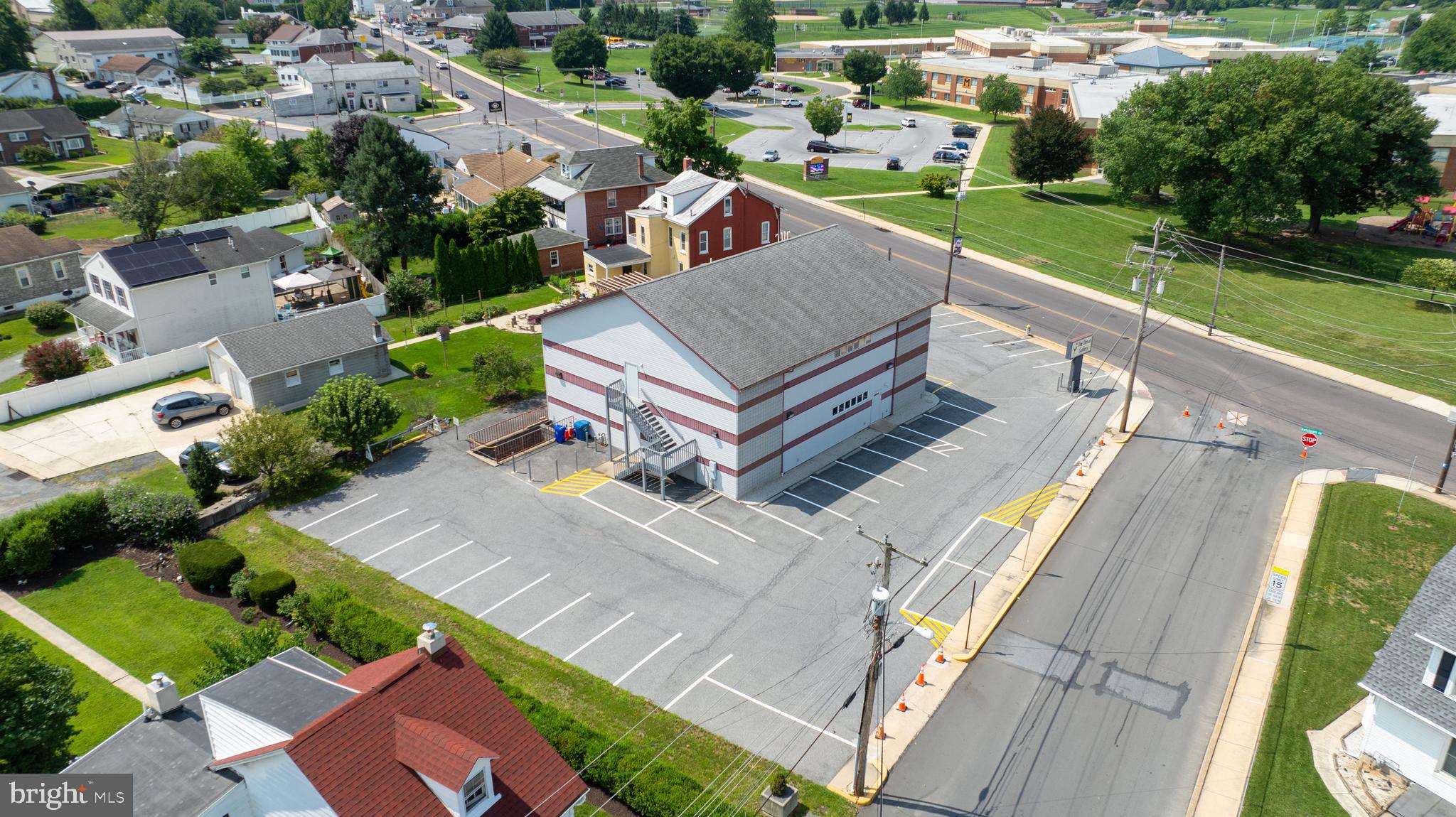 3725 KUTZTOWN ROAD