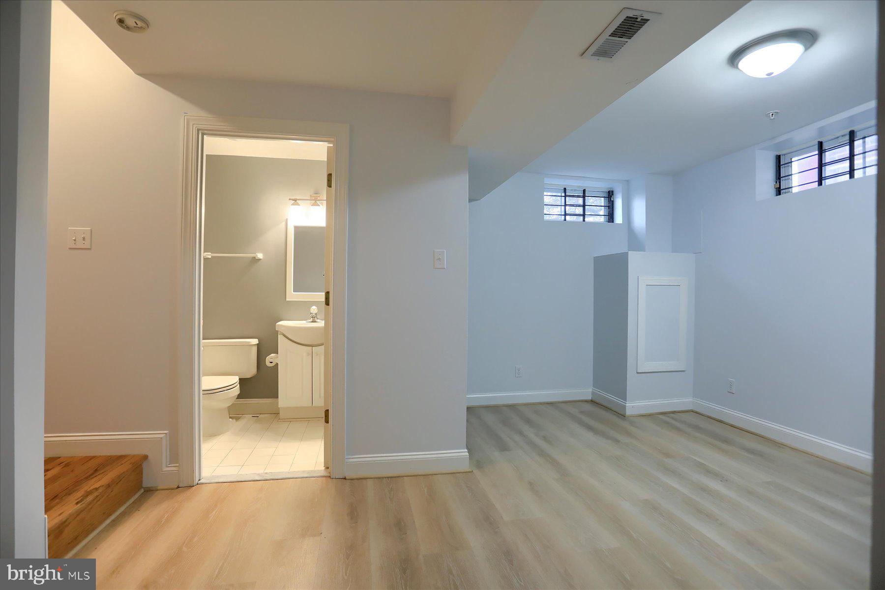 HAMPDEN HISTORIC DISTRICT - Residential