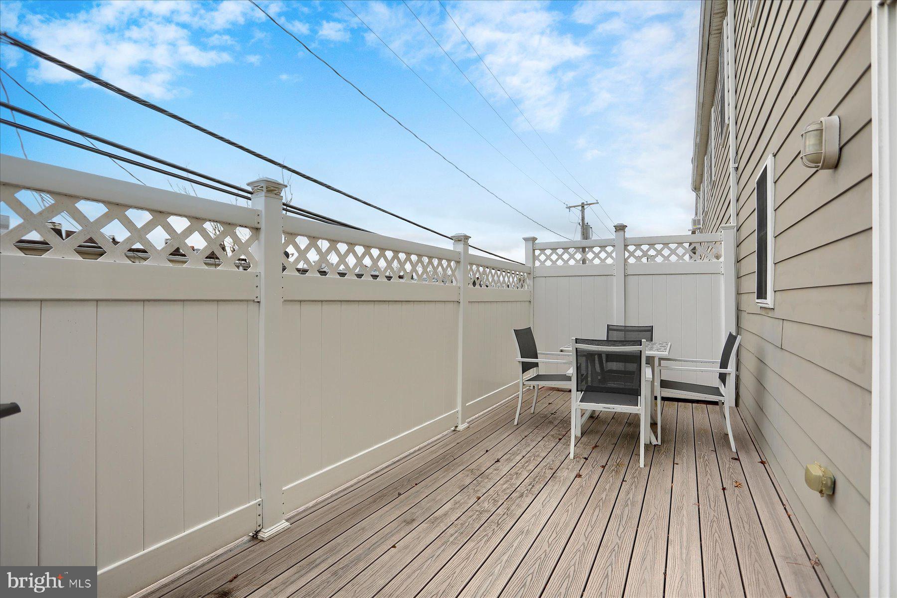 HAMPDEN HISTORIC DISTRICT - Residential