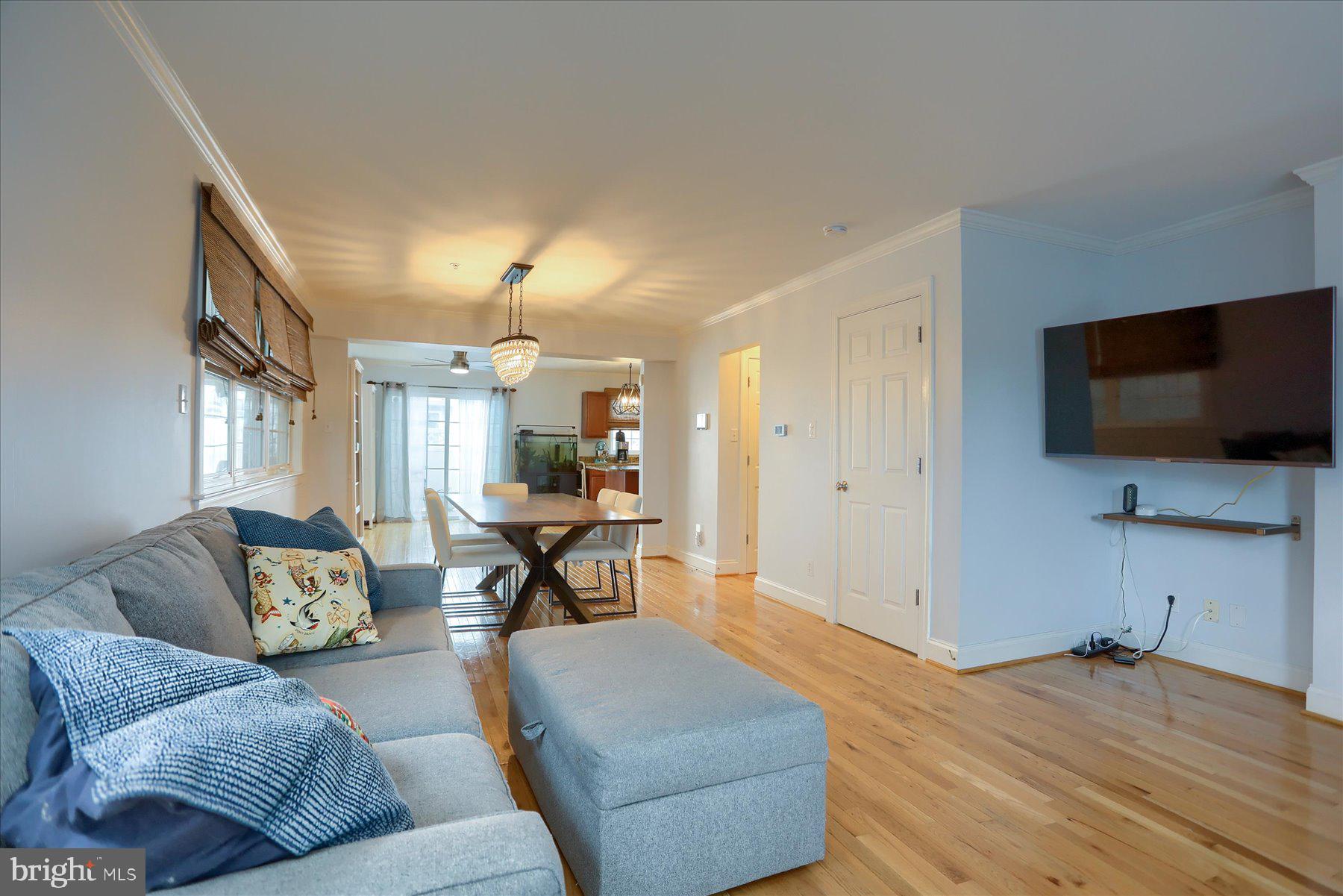 HAMPDEN HISTORIC DISTRICT - Residential