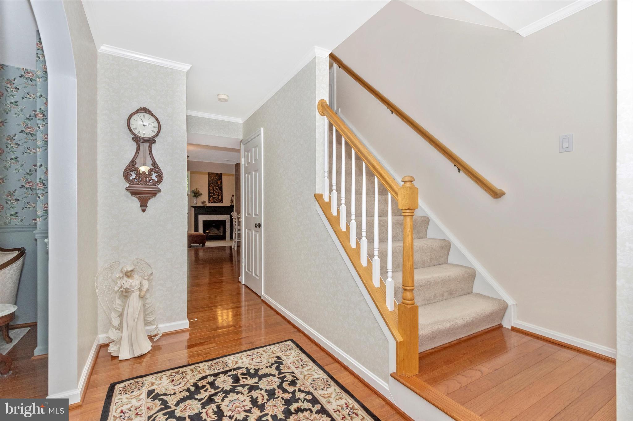 ROBIN MEADOWS - Residential