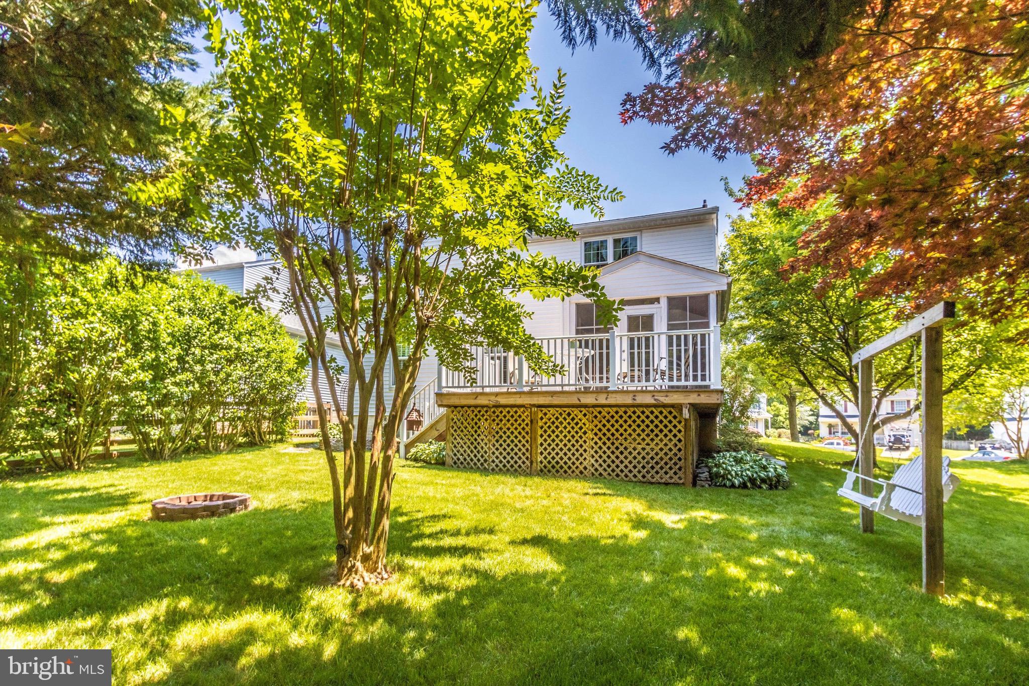 ROBIN MEADOWS - Residential