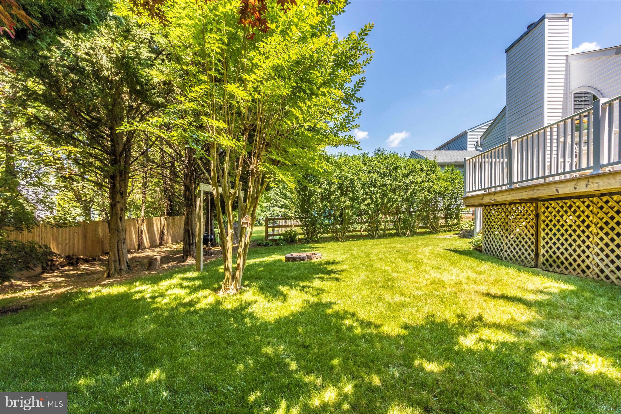 ROBIN MEADOWS - Residential