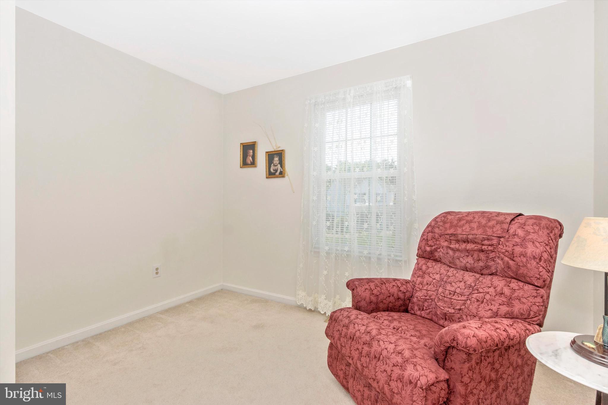 ROBIN MEADOWS - Residential