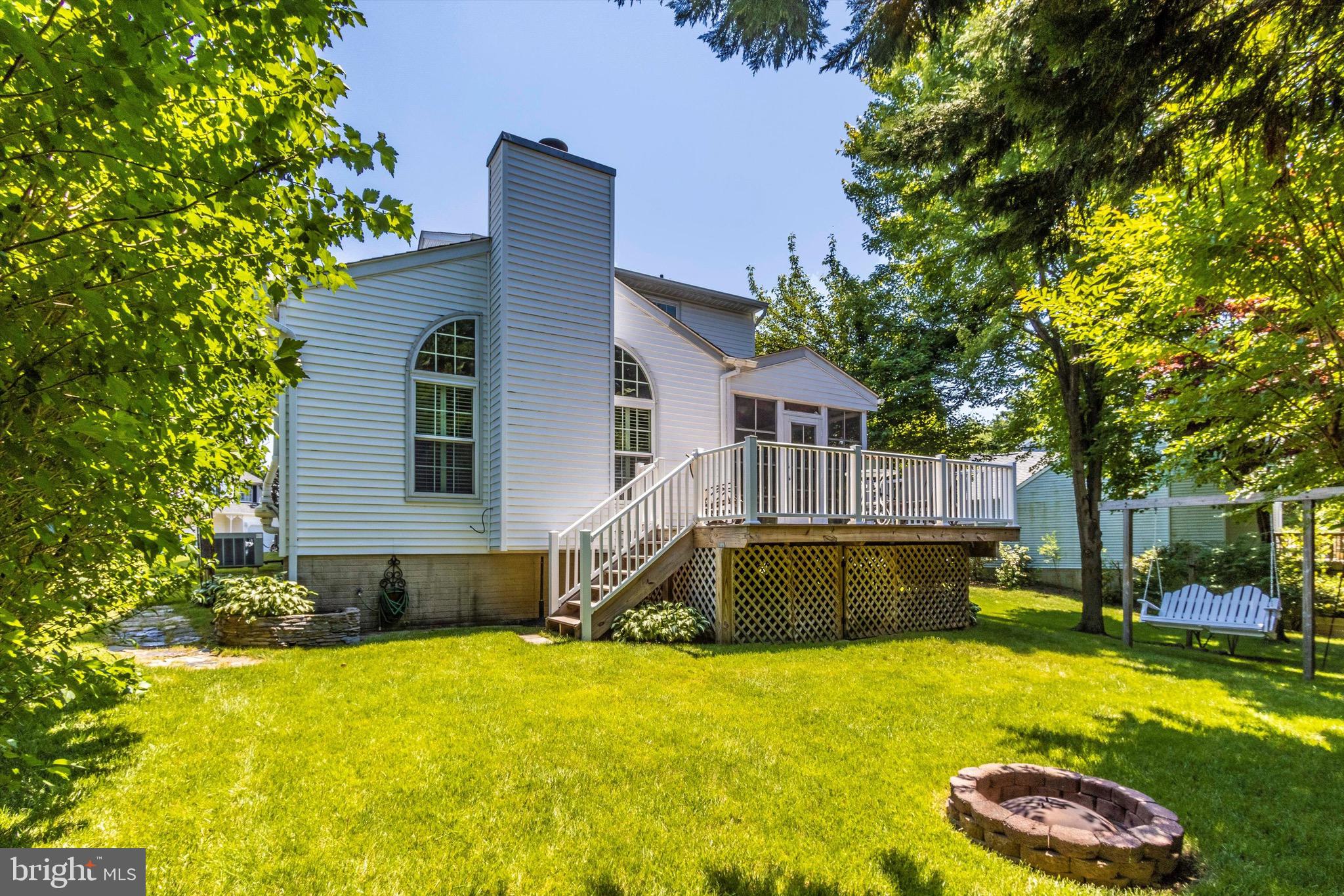 ROBIN MEADOWS - Residential