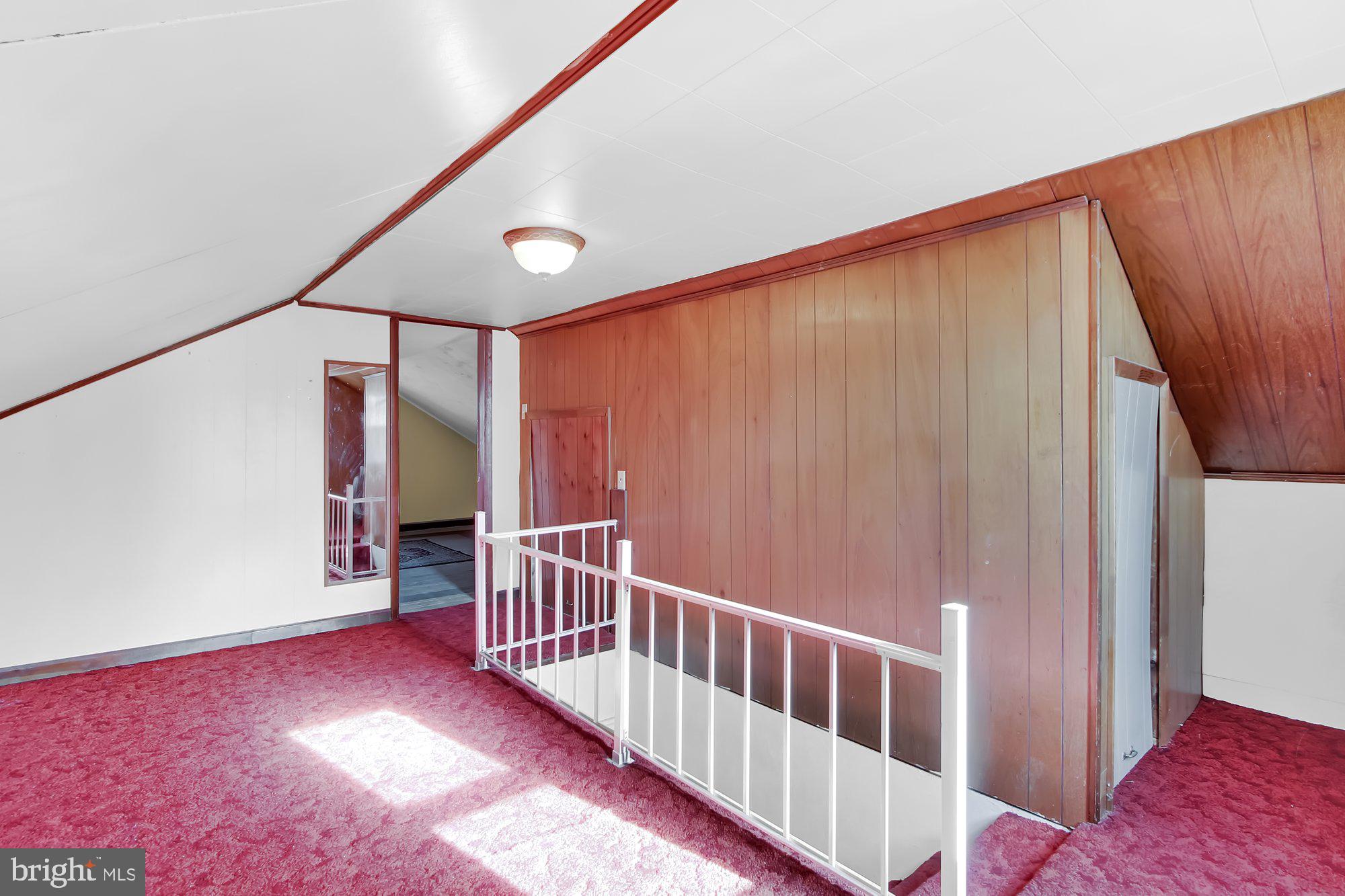 SMITH HILL EAST - Residential