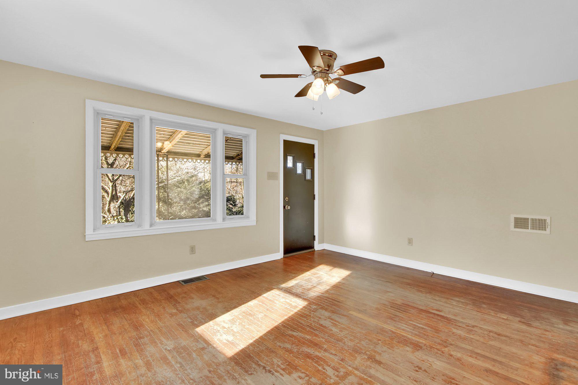 SMITH HILL EAST - Residential