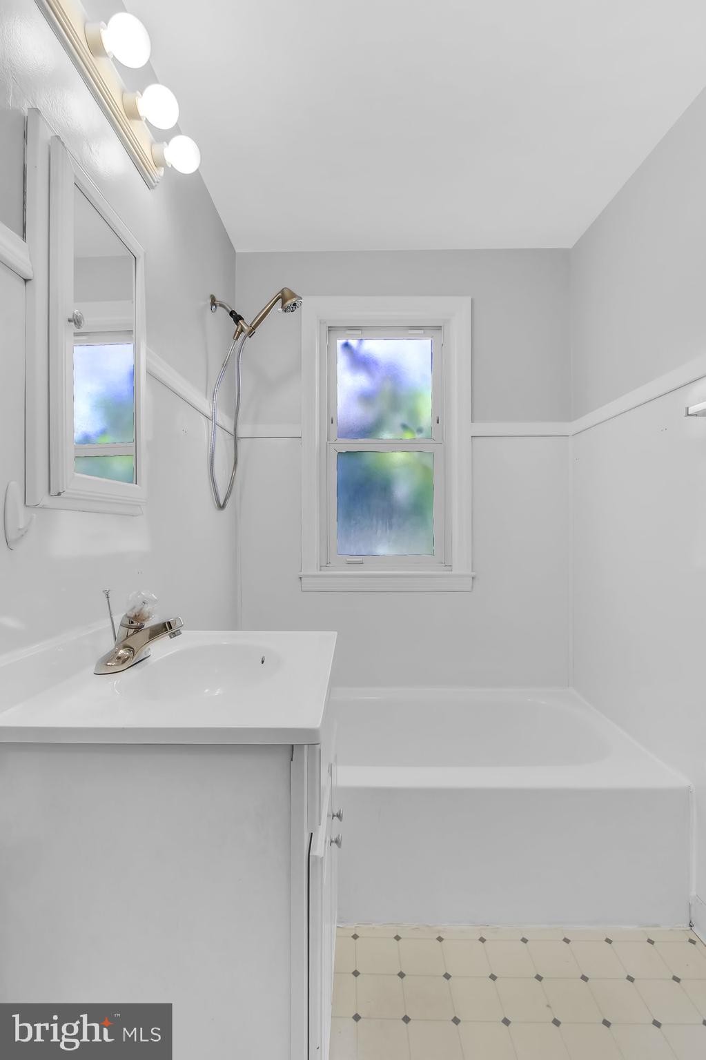 SMITH HILL EAST - Residential