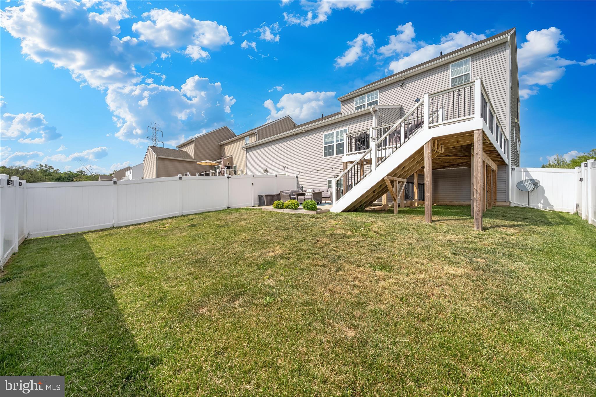 ROCKY SPRINGS RESERVE - Residential