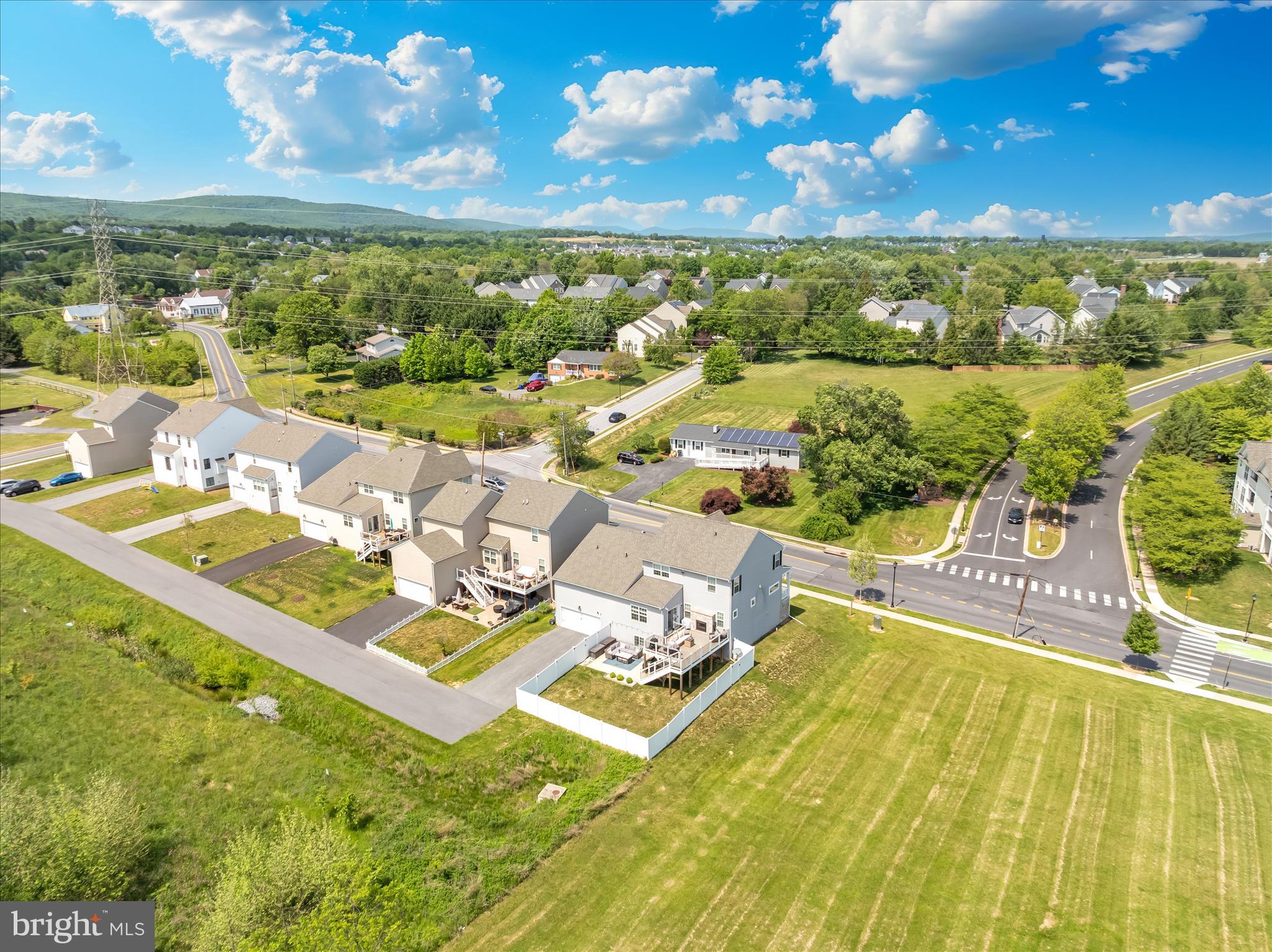 ROCKY SPRINGS RESERVE - Residential