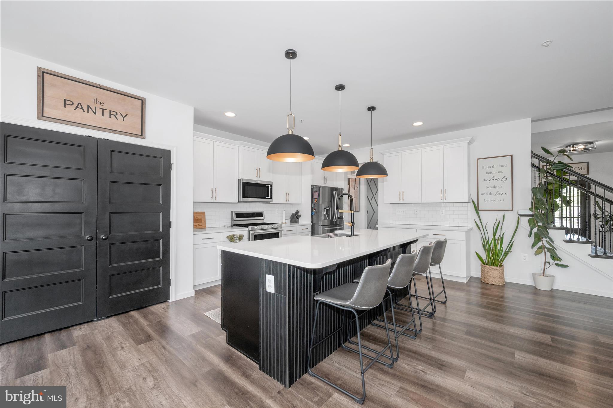 ROCKY SPRINGS RESERVE - Residential