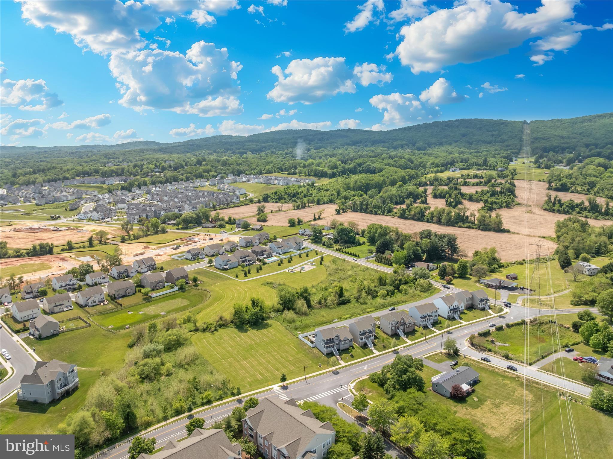 ROCKY SPRINGS RESERVE - Residential
