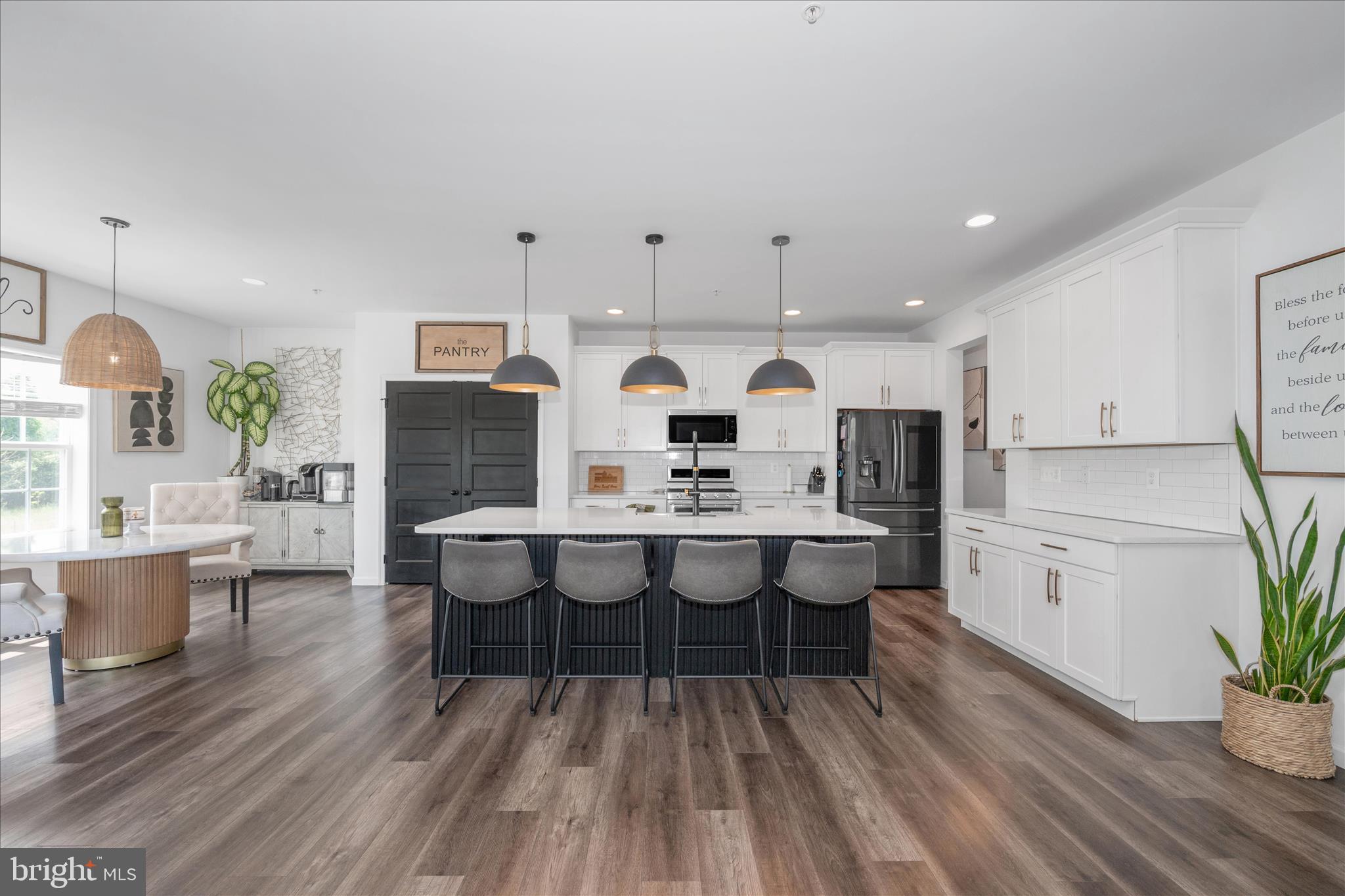 ROCKY SPRINGS RESERVE - Residential