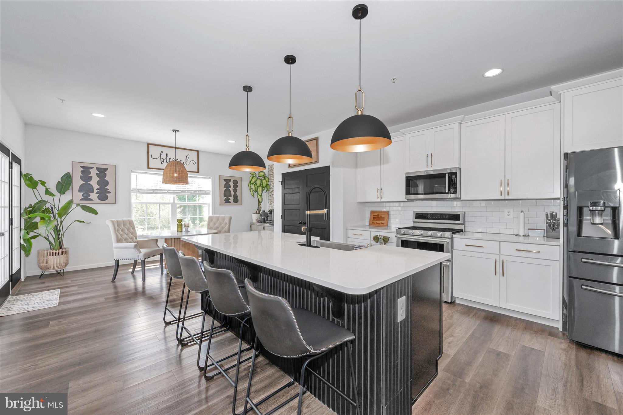 ROCKY SPRINGS RESERVE - Residential