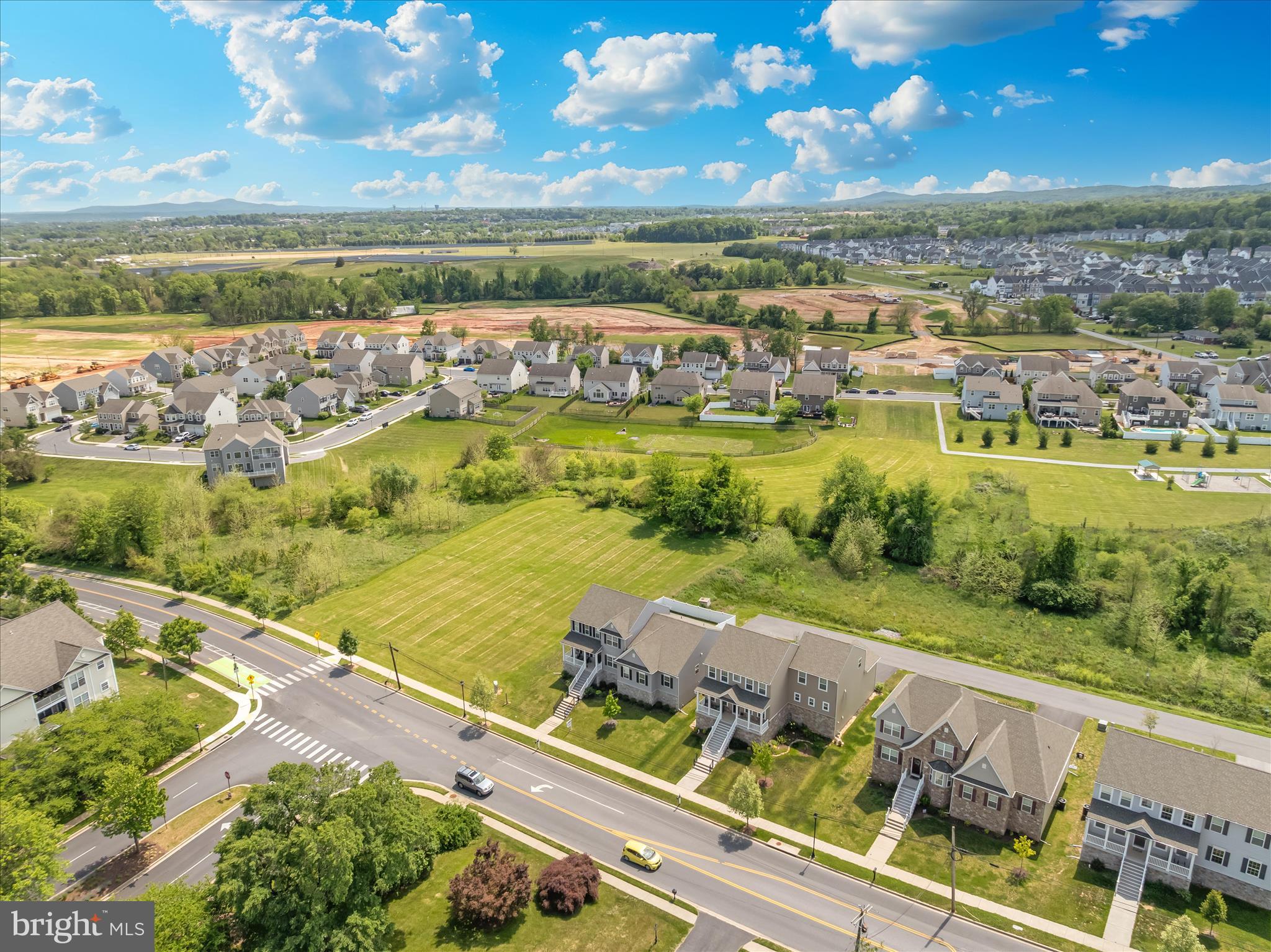 ROCKY SPRINGS RESERVE - Residential