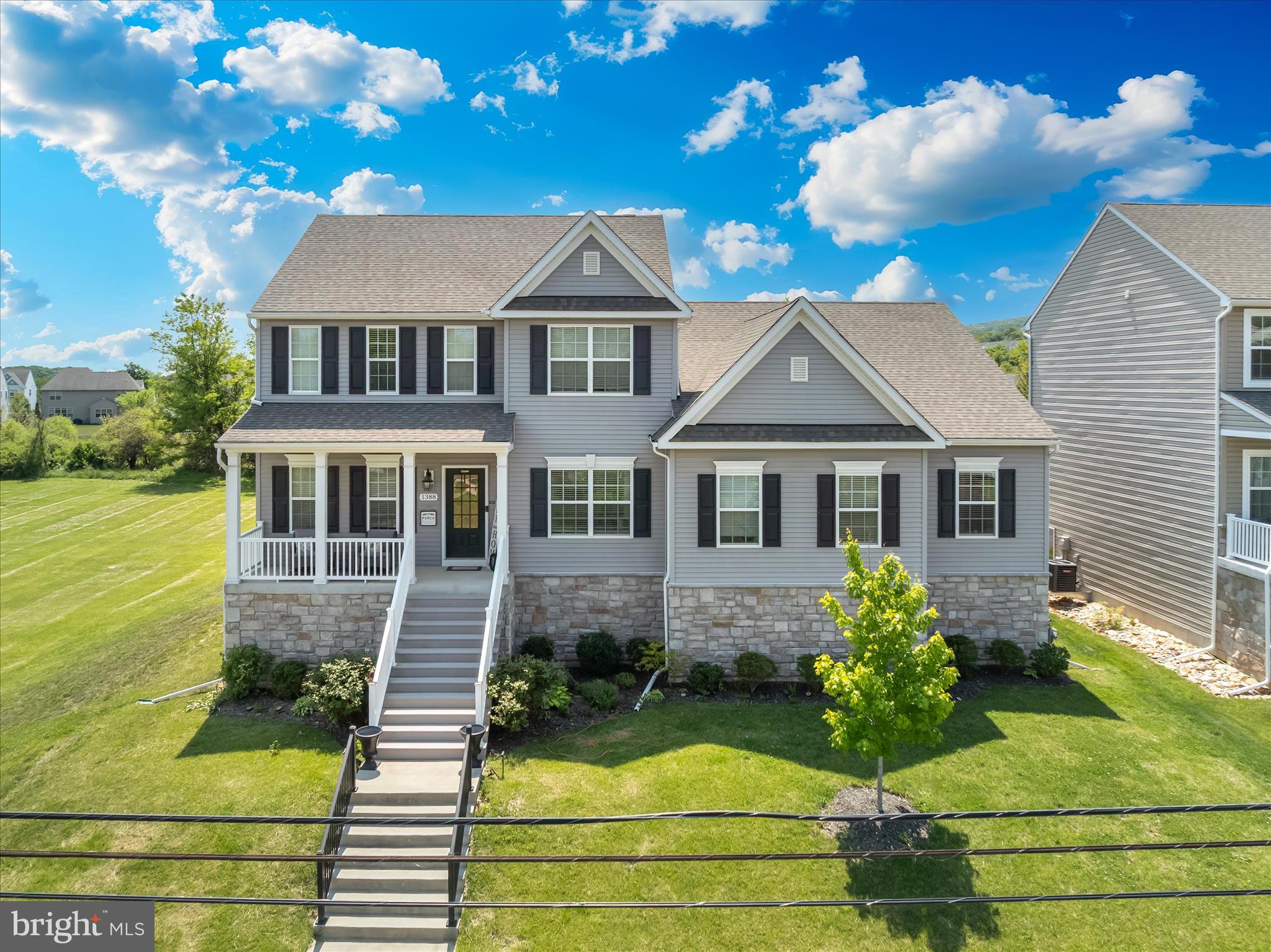 ROCKY SPRINGS RESERVE - Residential