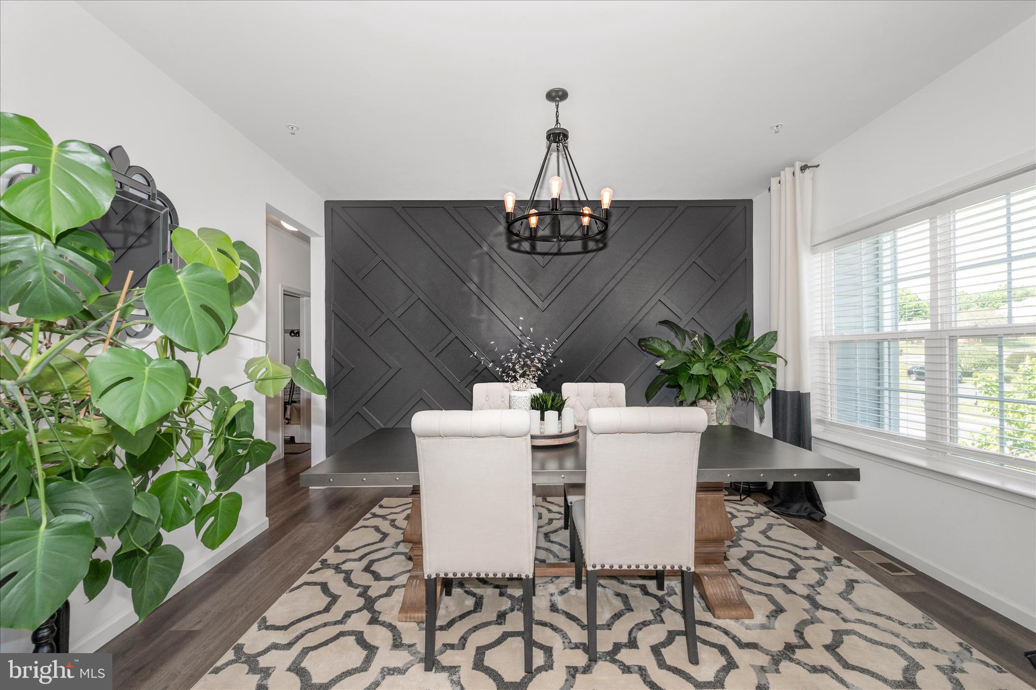 ROCKY SPRINGS RESERVE - Residential