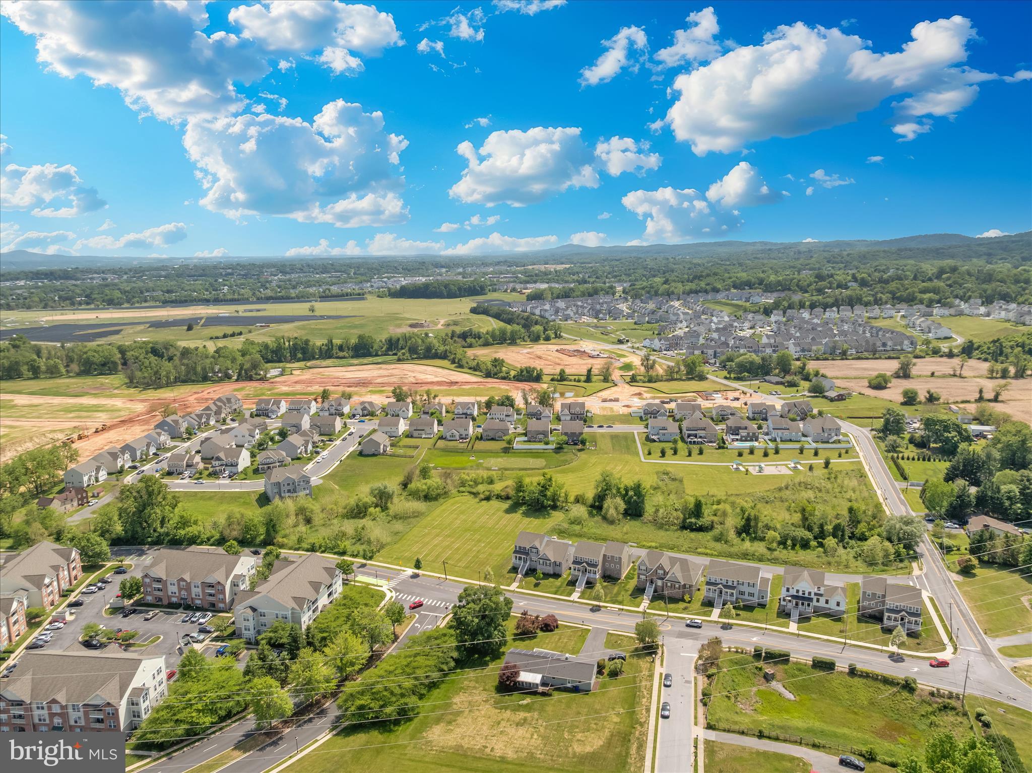 ROCKY SPRINGS RESERVE - Residential
