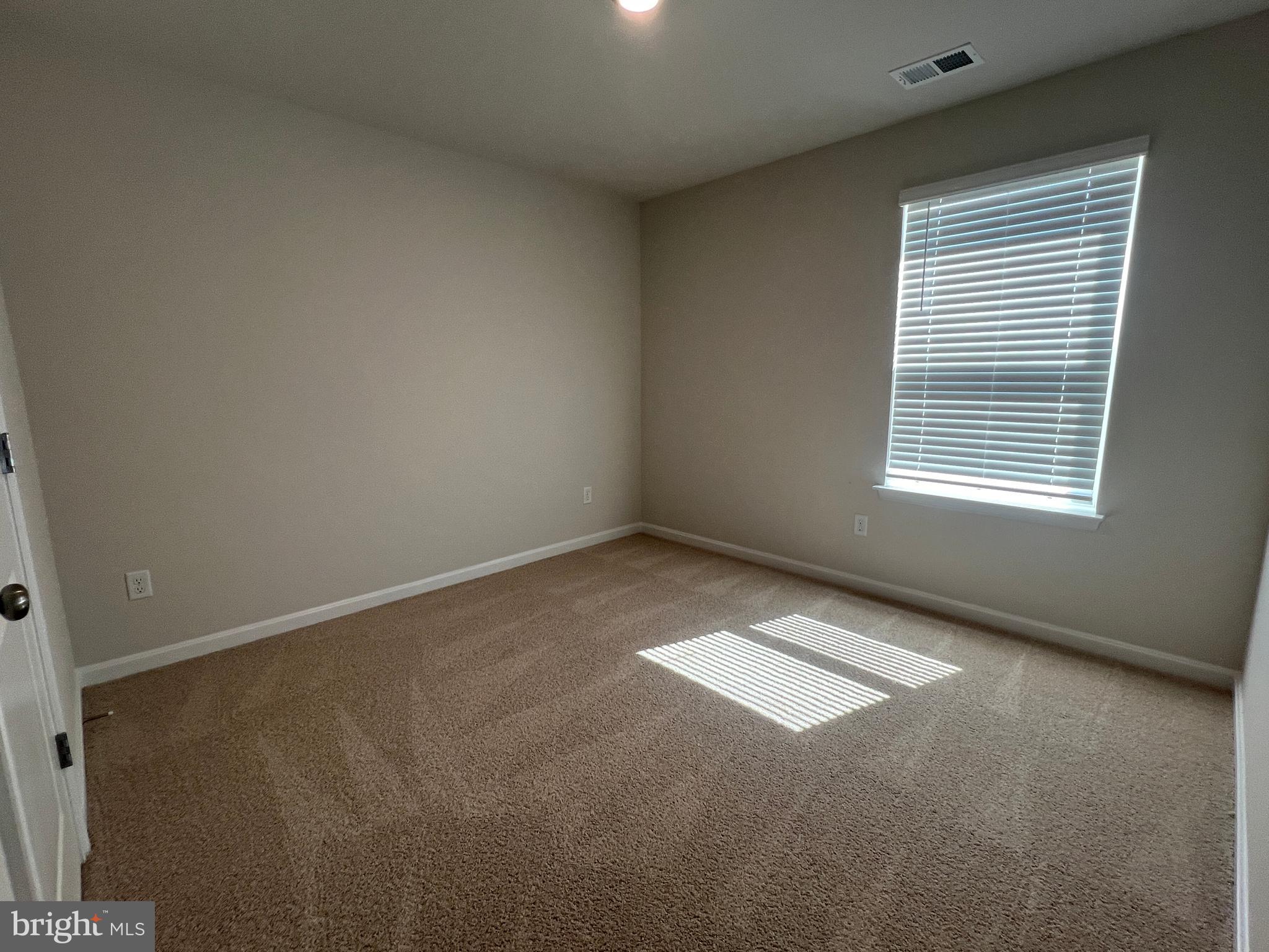 VALLEY VIEW - Residential Lease