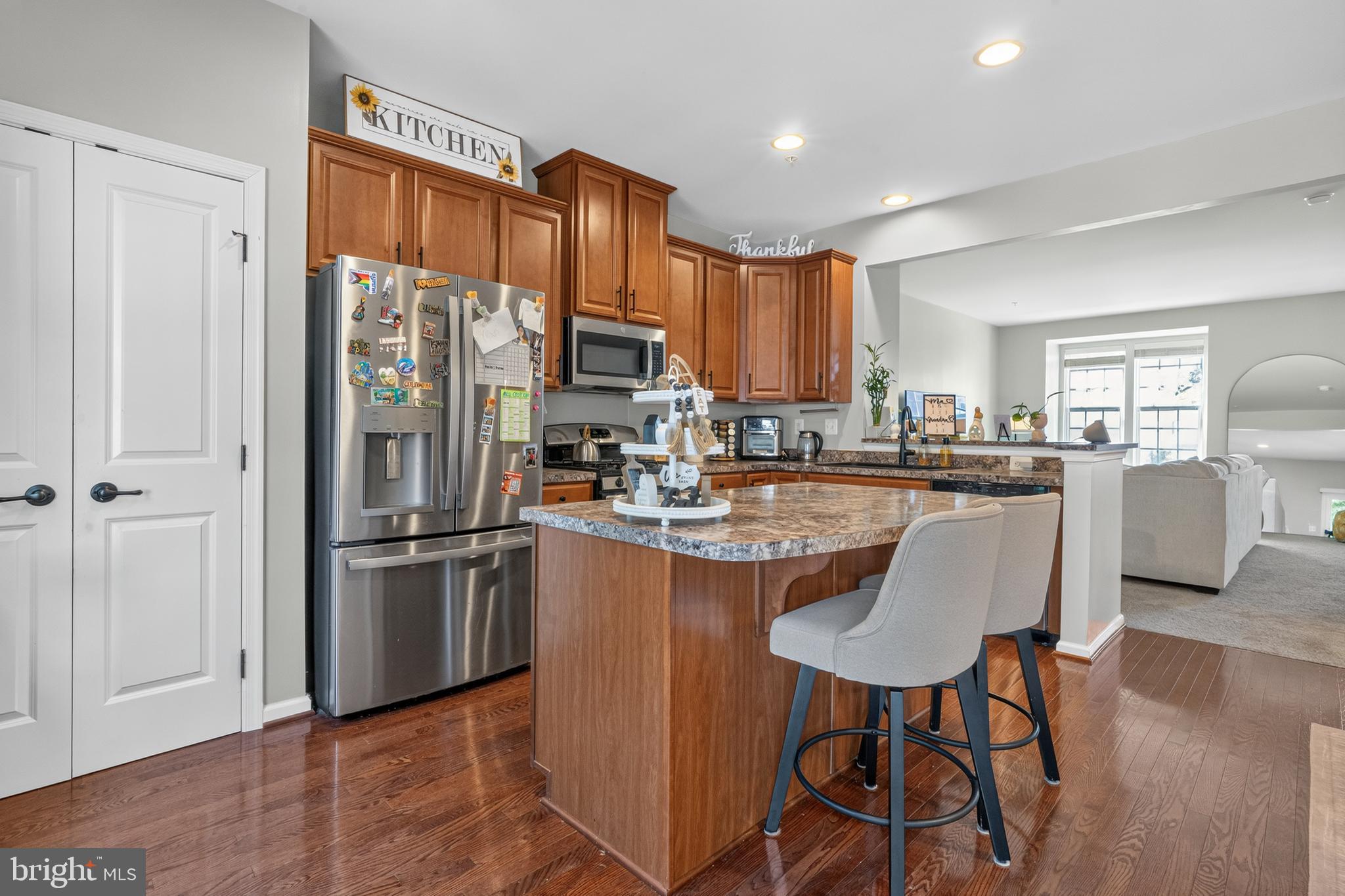 833 BLOSSOM DRIVE