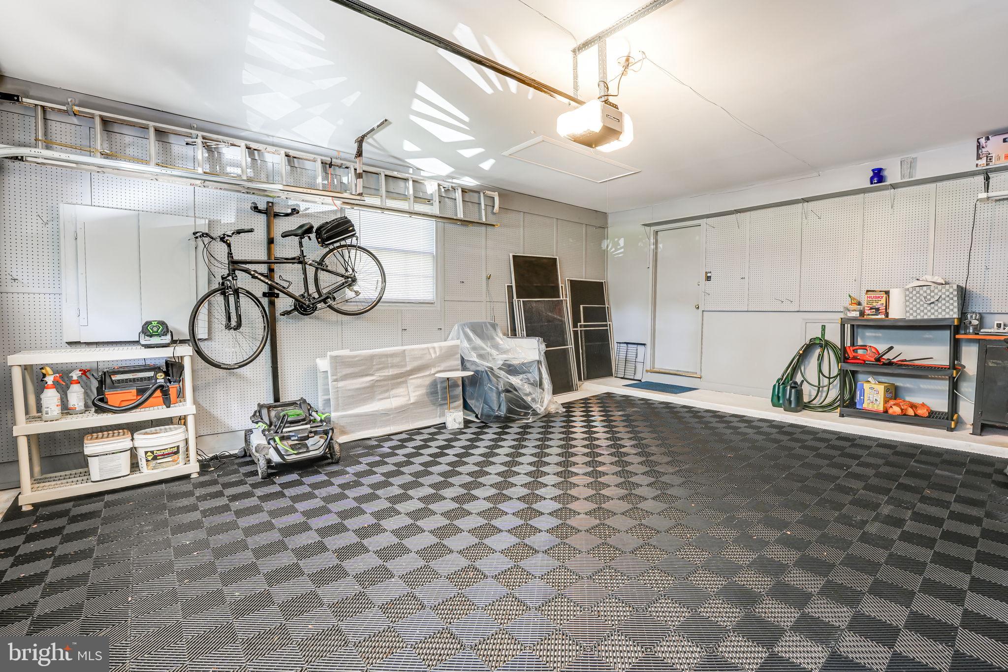 SEMINARY RIDGE - Residential