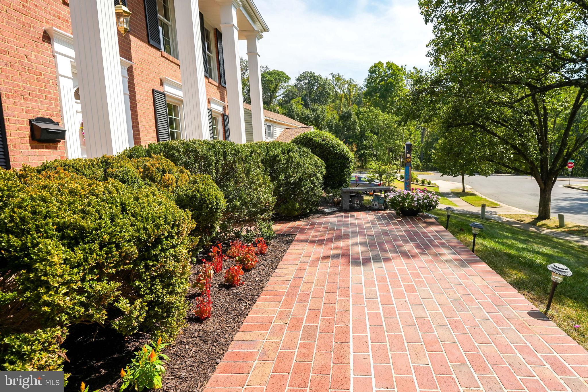 SEMINARY RIDGE - Residential