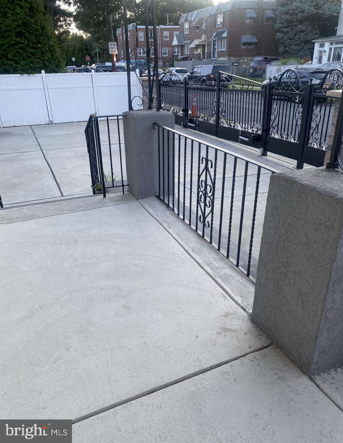 MAYFAIR - Residential