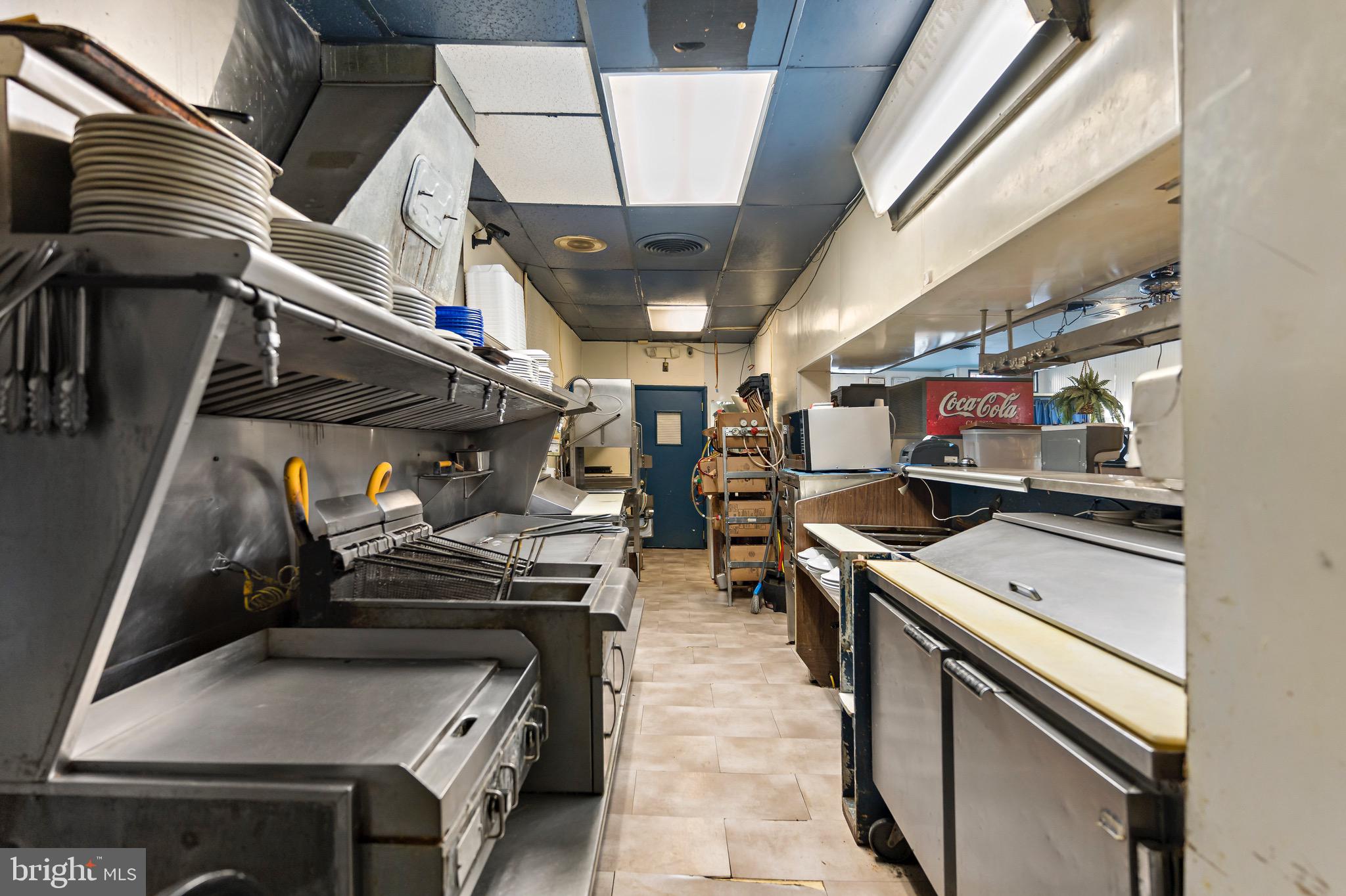 MARTINSBURG - Commercial Sale