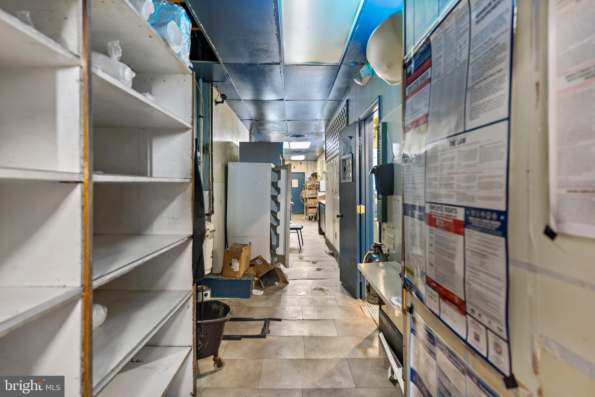 MARTINSBURG - Commercial Sale