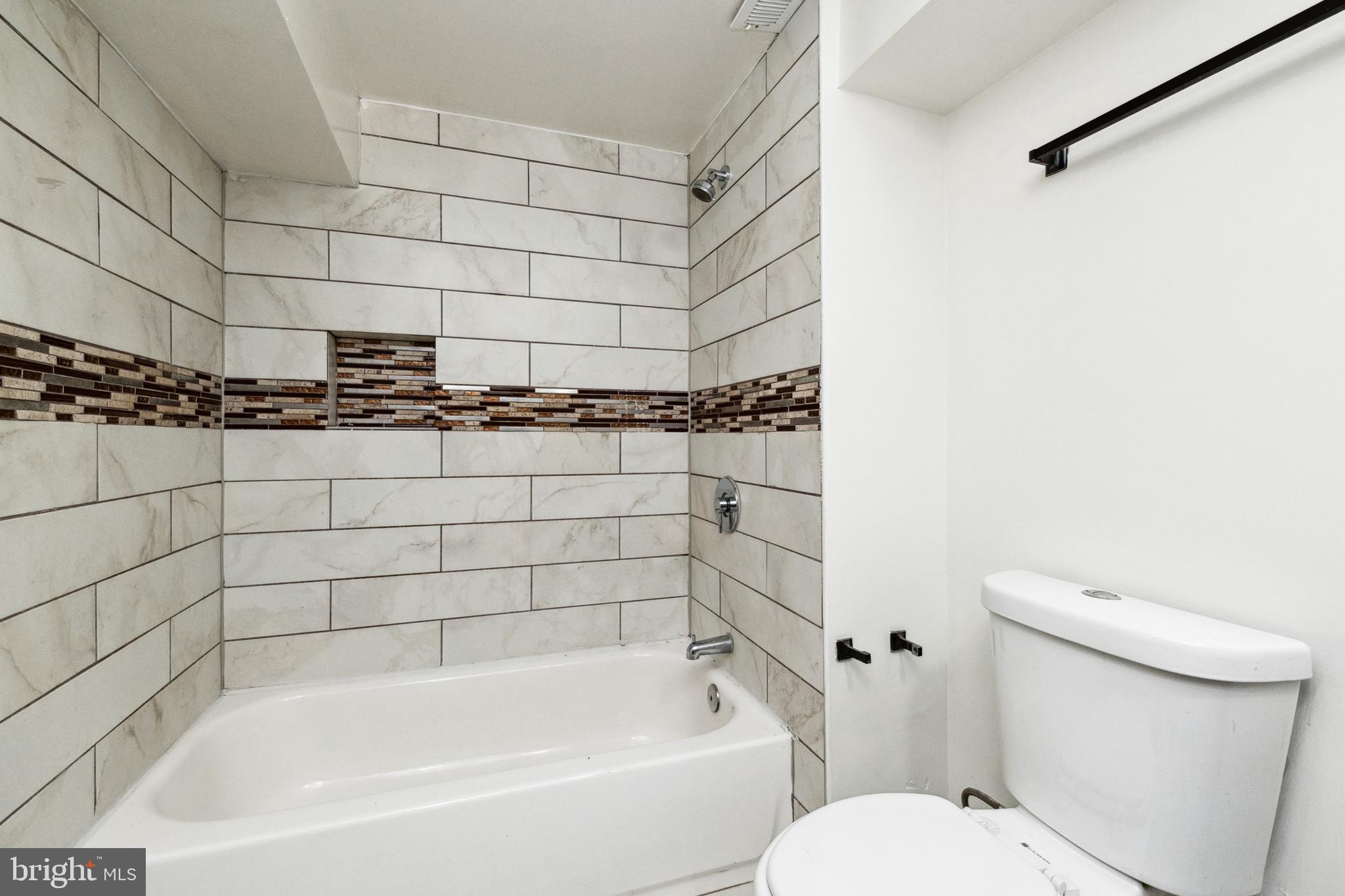 ROSEDALE - Residential